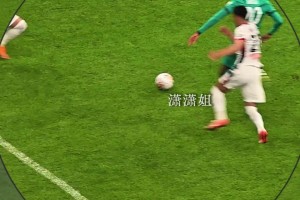 怎么看？博主晒实拍：韦世豪不是报复性飞铲，得一张黄牌足矣